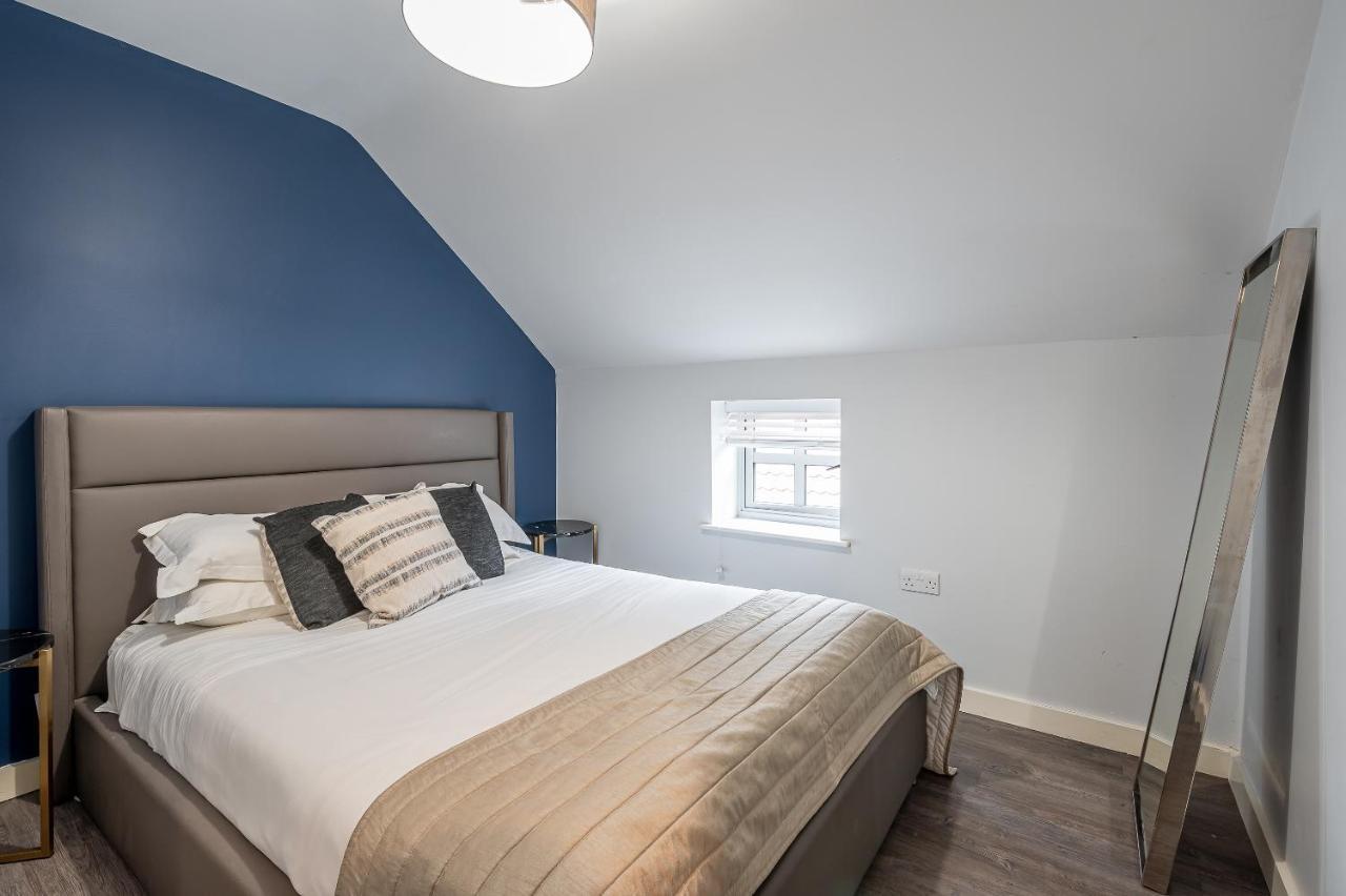 The Falcon Tap Apartment York Exterior photo